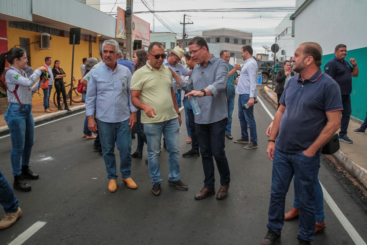 Governador Marcos Rocha inspeciona obras do estado em Cacoal e Ministro Andreazza