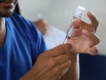 SEJUS-Vacinacao-470-Gripe-Gabriel-Benito-5-170×113