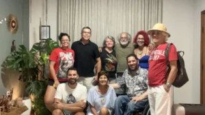 EUQUIPE DE PESQUISA E PRODUÇÃO DO LONGA CONCERTO DE QUINTAL