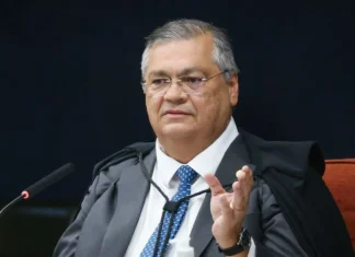 Dino, o supremo xerife da emendas, ‘aperta’ 21 partidos para se explicarem sobre fala de Valdemar