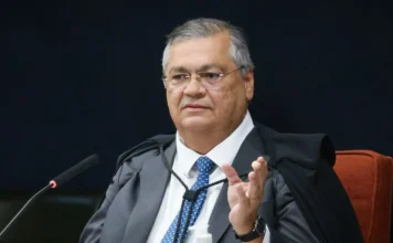 Dino, o supremo xerife da emendas, ‘aperta’ 21 partidos para se explicarem sobre fala de Valdemar