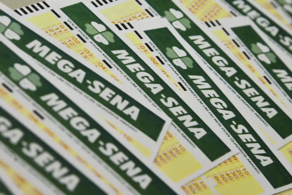 Mega-Sena acumula e vai pagar prêmio de R$ 62 milhões, nesta quinta