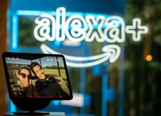 Amazon traz Alexa+ ao Brasil e aposta em IA como o ChatGPT para renovar assistente virtual