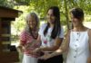 Pequenos insetos, grandes negócios: mulheres transformam hobby por abelhas em fonte de renda no ES