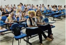 Sol de Verão é única vereadora a prestigiar conferência regionalizada de saúde de Jaru