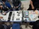Ao ver a PM, ‘Soró’ dá pinote, pula muros, invade casas, mas é preso com $13 mil, drogas e apetrechos
