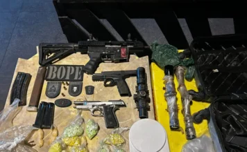 Bope apreende armas, drogas sintéticas e munições e prende traficante, durante operação em Porto Velho
