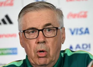 Ancelotti brinca sobre mistério na escalação da Seleção: “Jogador dorme melhor do que o treinador”