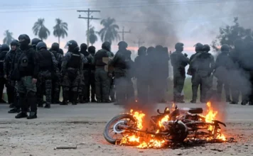 Confrontos na Bolívia deixam 35 feridos (entre os quais 19 policiais)