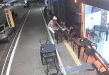 Bandidos chegam primeiro – Enquanto aguardava pedido em lanchonete, casal é rendido e roubado por bando armado