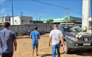 Preso o vigilante que deixou caminhoneiro com as vísceras expostas, em Vilhena