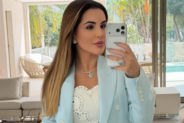 Justiça mantém na cadeia a influencer Deolane Bezerra, por parceria com o PCC