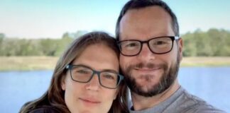 Casal se aposenta aos 40 anos após economizar até no aquecimento