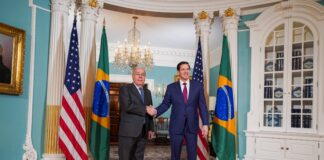 Governo rejeita críticas e diz que fez mais de 30 contatos com os EUA para negociar tarifas