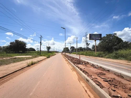 Hildon Chaves cita ‘Estrada dos Periquitos’ “como exemplo de desperdício e despreparo da gestão”