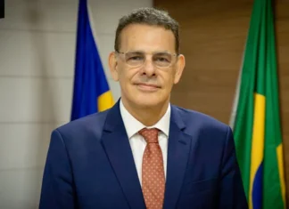 Alexandre Miguel é o governador interino até o dia 15