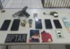 Dois são presos com armas e munições, no ‘Beco da Morte”, na capital