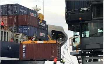 Mesmo com tarifaço, déficit comercial dos EUA dispara 42% em maio com alta das importações