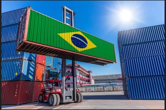 Dia D – EUA decidem hoje taxação tarifária a produtos brasileiros