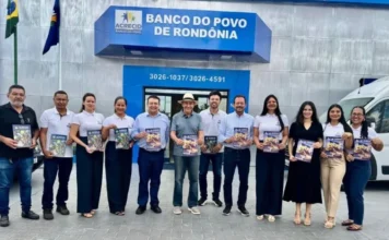 No Banco do Povo, senador Confúcio reitera compromisso com fortalecimento do microcrédito