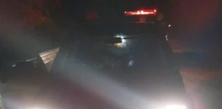 “O carro tá carregado, senhor”, se entrega motorista de picape Montana lotada de droga vinda da Bolívia