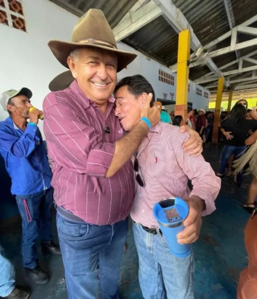 Carlos Magno se diz revigorado ‘com a força da amizade’, para aumentar o ritmo da campanha