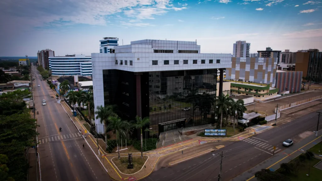 Não basta ser isento - TJ baixa ato orientando condutas de integrantes do Judiciário nas eleições