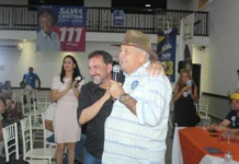 Hildon aparece de surpresa em ‘encontro dos amigos’, em Ouro Preto, e dá testemunho emocionante sobre Carlos Magno