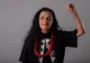 A guerreira Neidinha Suruí rejeita a violência política e está de pé pelo direito da mulher existir na política