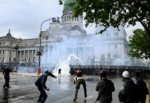 Economia melhora, mas população empobrece: por que reformas geram insatisfação em países emergentes?