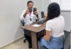 Uso prolongado de telas pode sobrecarregar músculos e provocar dor no pescoço, ombros e mãos