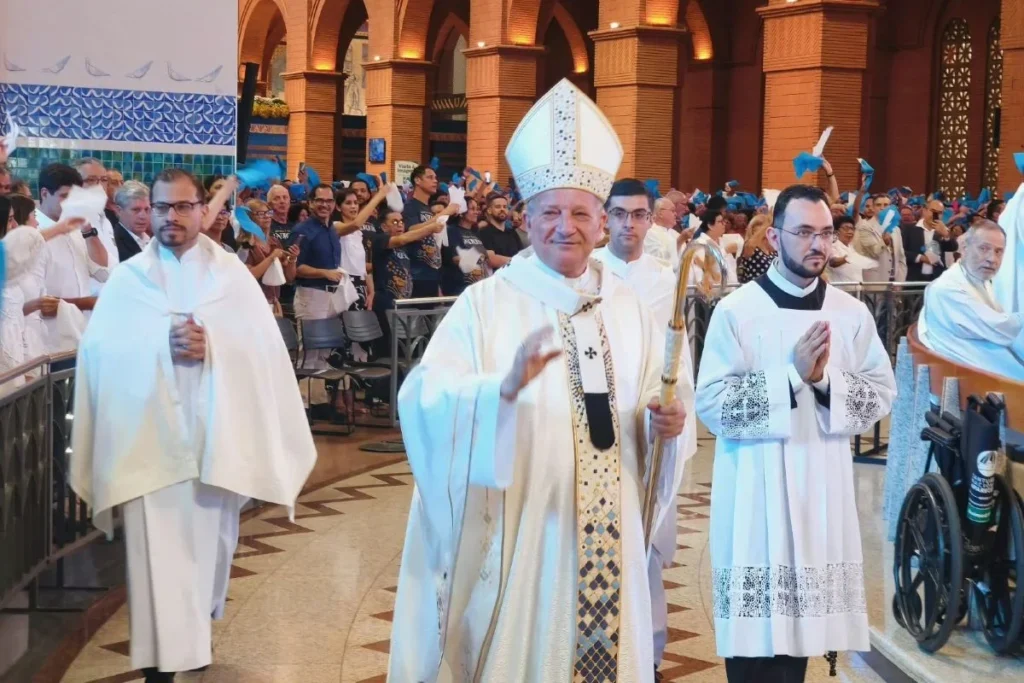 Arcebispo de Aparecida diz que o evangelho "não nos autoriza a odiar quem pensa diferente"