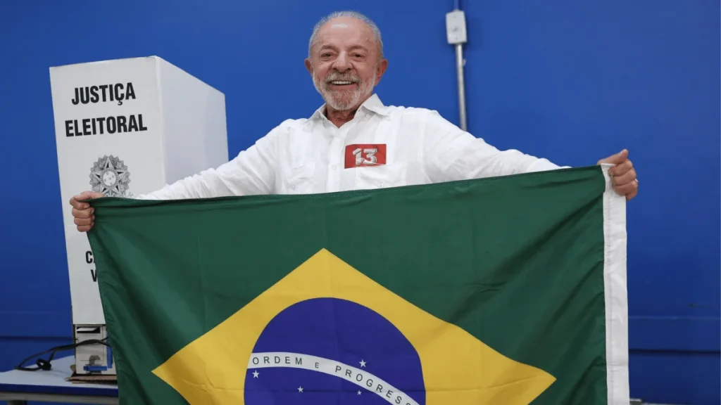 Lula conquista o 4º mandato, em virada inédita no segundo turno